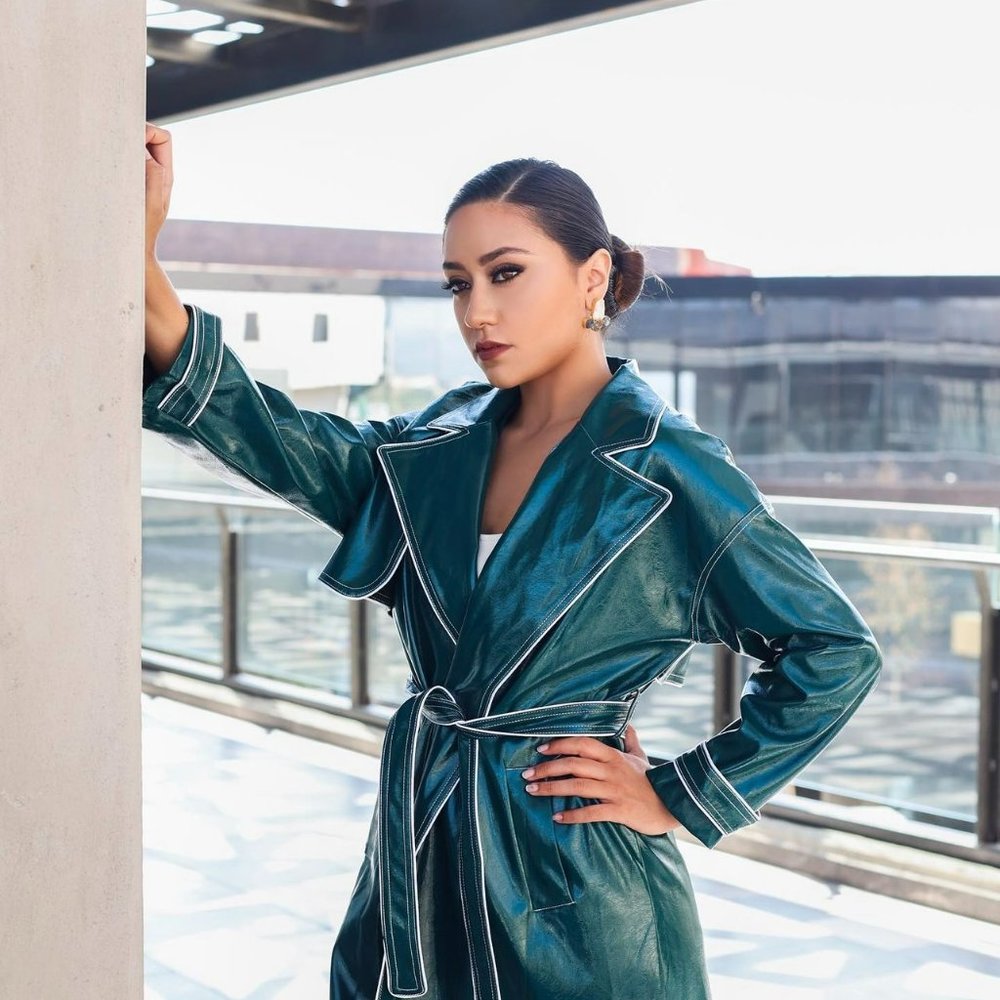 Green long jacket - Picture 2 of 7